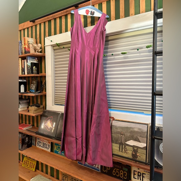 b Michael America red collection gown - Picture 6 of 6